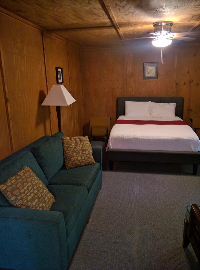 The Sugar Creek Retreat Bed & Breakfast Garfield ภายนอก รูปภาพ